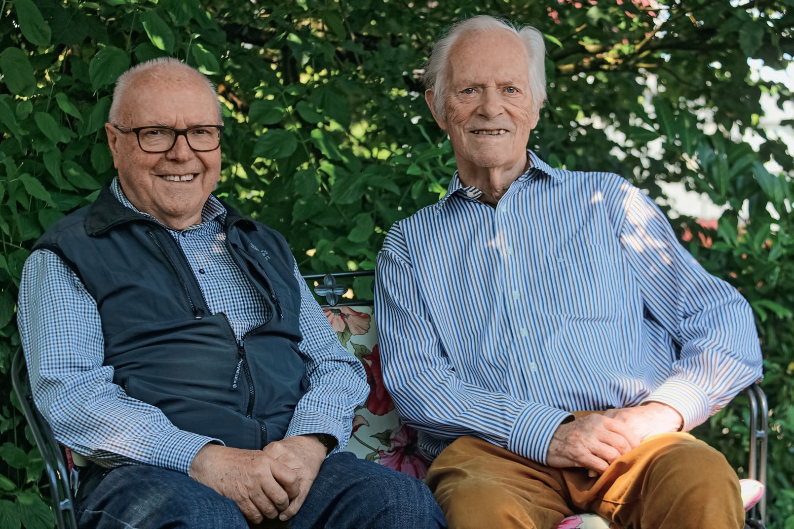 Unser Gründungspräsident wurde von der SKG geehrt, lesen Sie hier den Artikel über Hans W. Müller und Otto Rauch