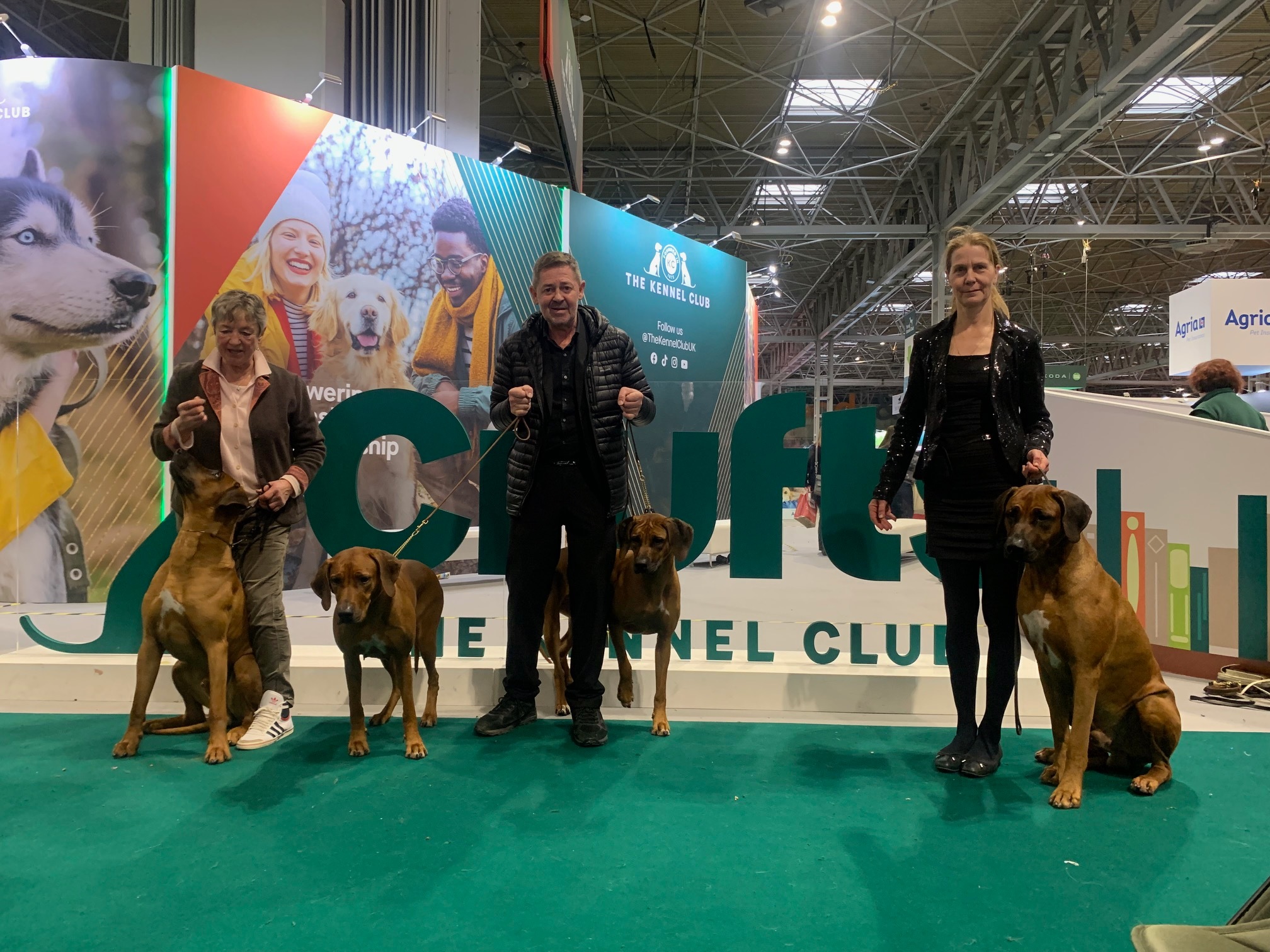 Kennel Of Muna Ya Kusini von Jasmine Hoppe an den Crufts